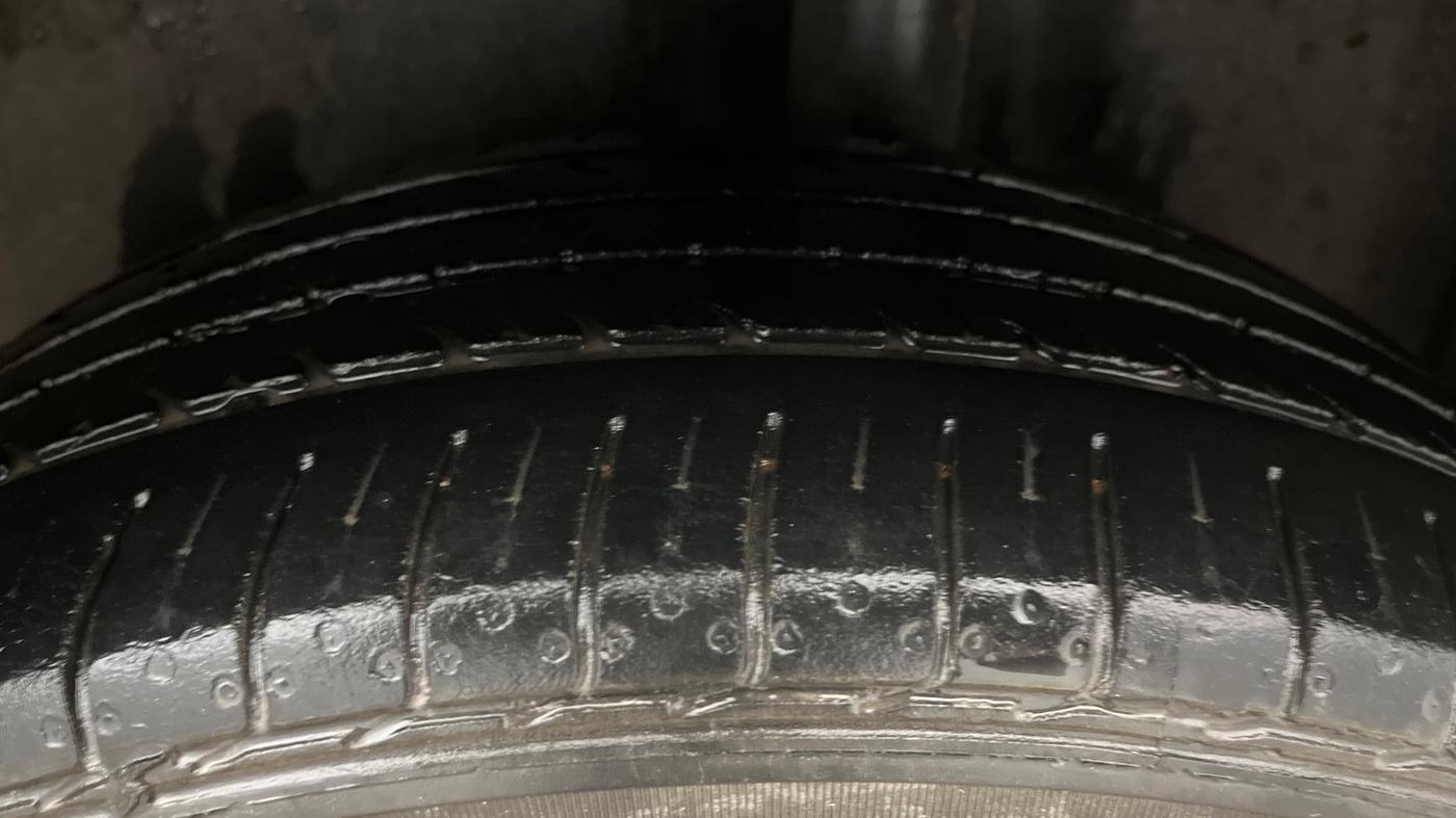 2021 Volkswagen Polo HIGHLINE PLUS 1.0L TSI AT, Petrol, Automatic, 17,662 km, Left Rear Tyre Tread