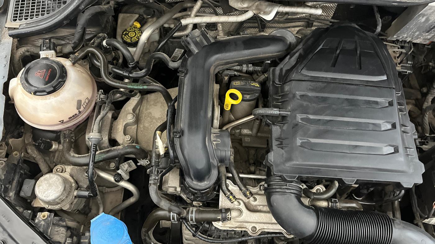 2021 Volkswagen Polo HIGHLINE PLUS 1.0L TSI AT, Petrol, Automatic, 17,662 km, Engine View - Right