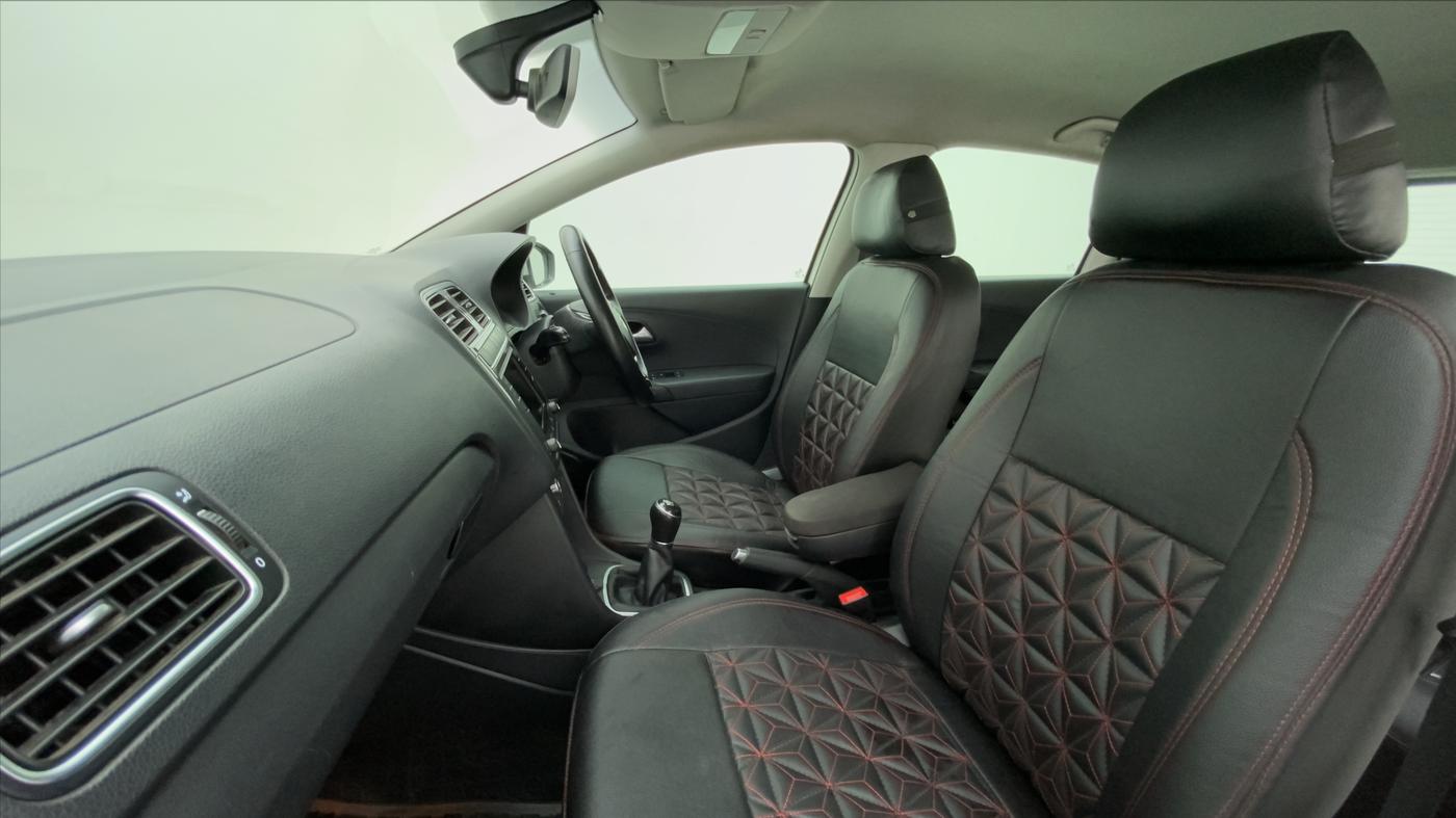 2020 Volkswagen Polo HIGHLINE PLUS 1.0 TSI MT, Petrol, Manual, 97,448 km, Right Side Front Door Cabin