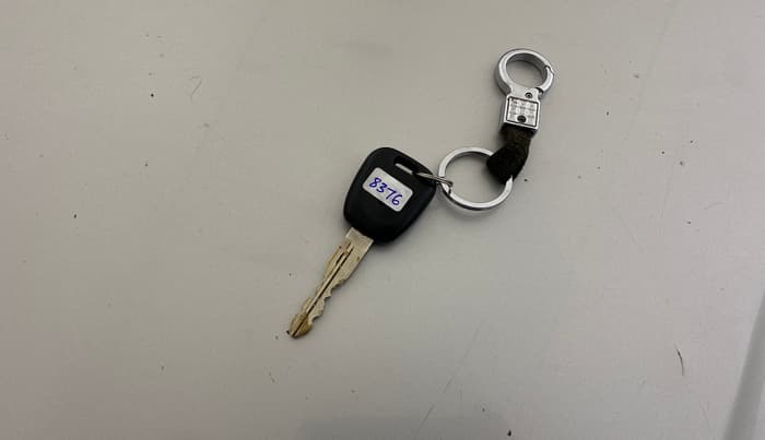 2018 Maruti Wagon R 1.0 LXI CNG, CNG, Manual, 77,632 km, Key Close Up