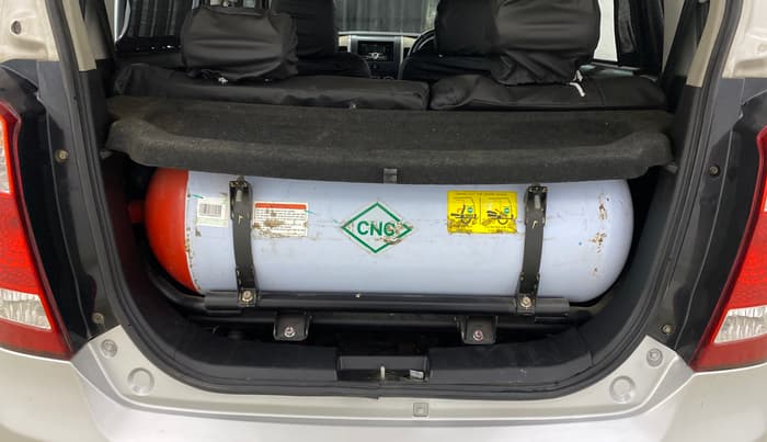 2018 Maruti Wagon R 1.0 LXI CNG, CNG, Manual, 77,632 km, Boot Inside