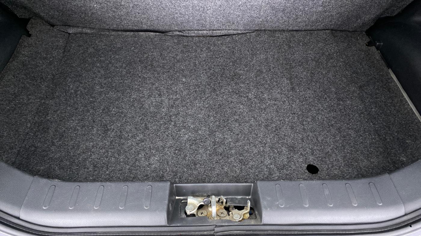 2018 Maruti Alto 800 LXI, Petrol, Manual, 16,154 km, Boot Inside