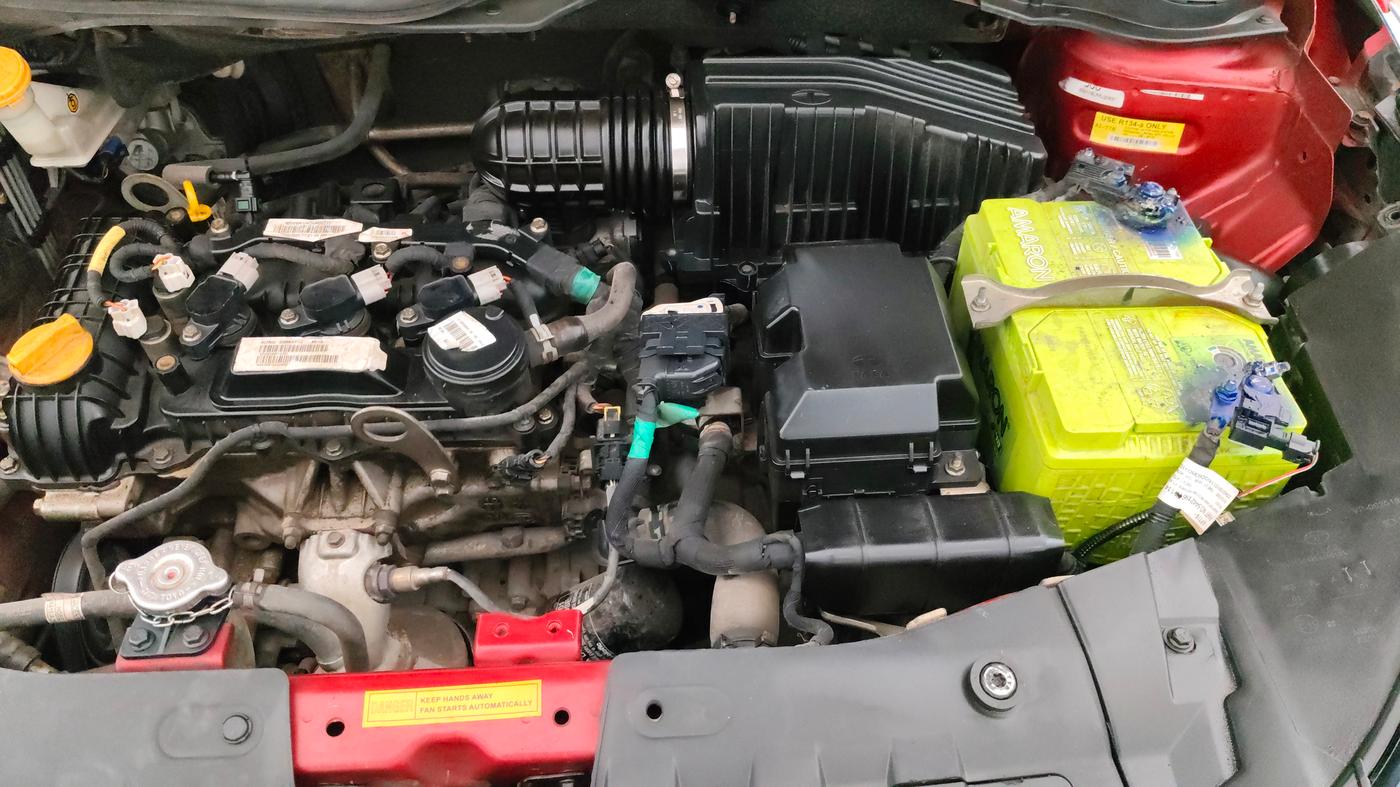2020 Tata ALTROZ XZ PETROL, Petrol, Manual, 1,33,657 km, Engine View - Left
