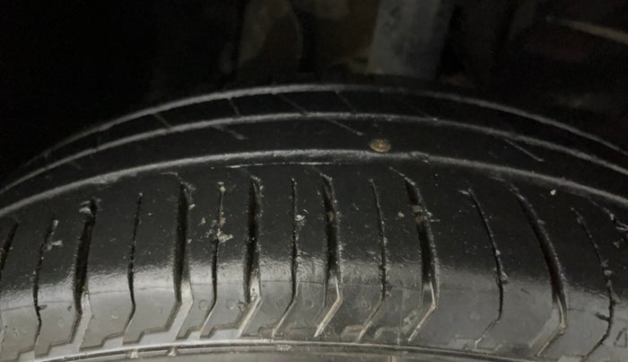 2022 Tata PUNCH PURE MT, Petrol, Manual, 36,844 km, Right Front Tyre Tread
