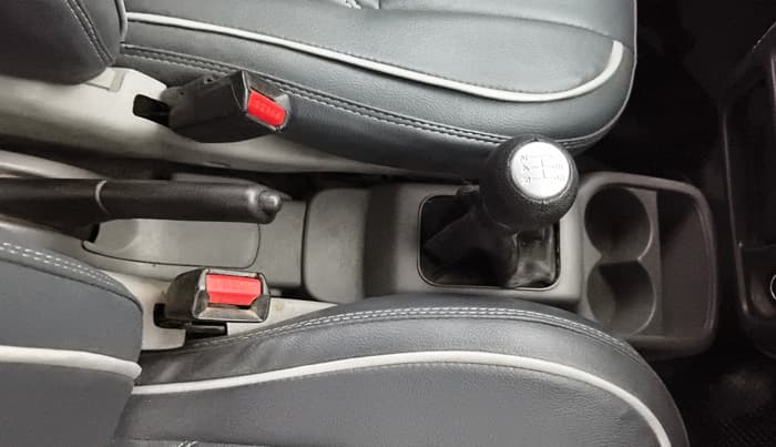 2013 Maruti Alto K10 VXI, Petrol, Manual, 92,367 km, Gear Lever
