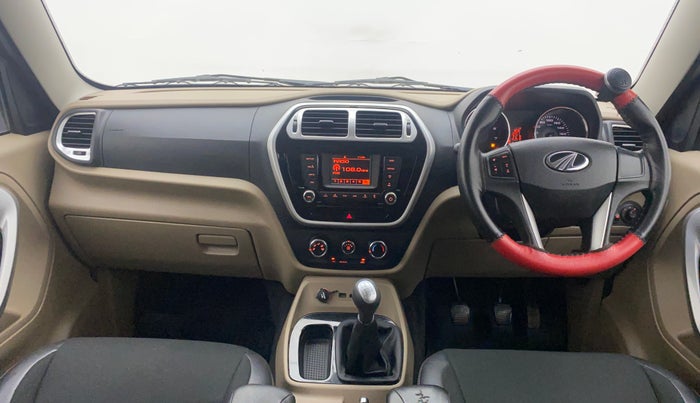 2017 Mahindra TUV300 T8, Diesel, Manual, 66,145 km, Dashboard