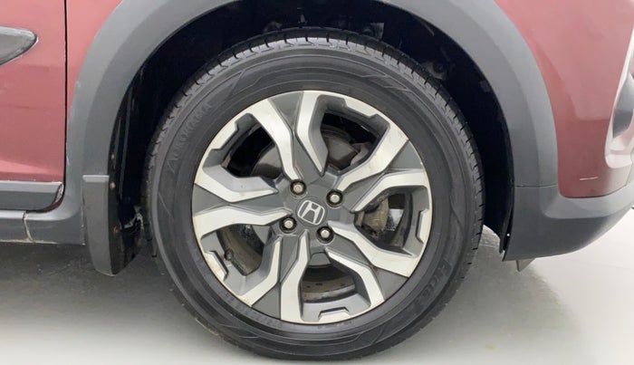 2017 Honda WR-V 1.2L I-VTEC VX MT, Petrol, Manual, 1,04,509 km, Right Front Wheel