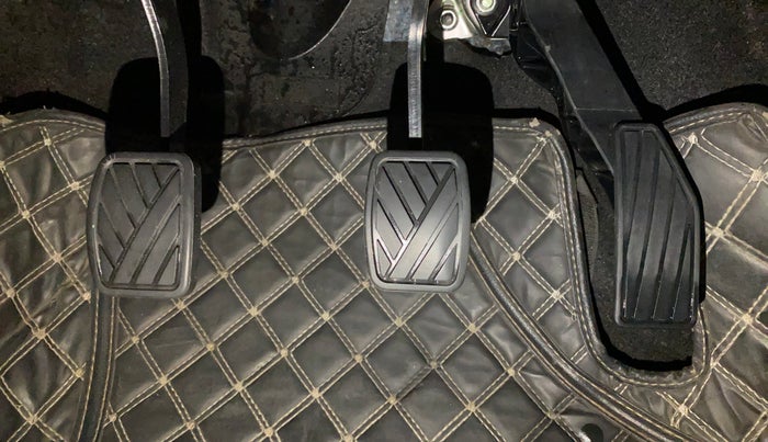 2021 Maruti S PRESSO VXI (O) CNG, CNG, Manual, 35,921 km, Pedals