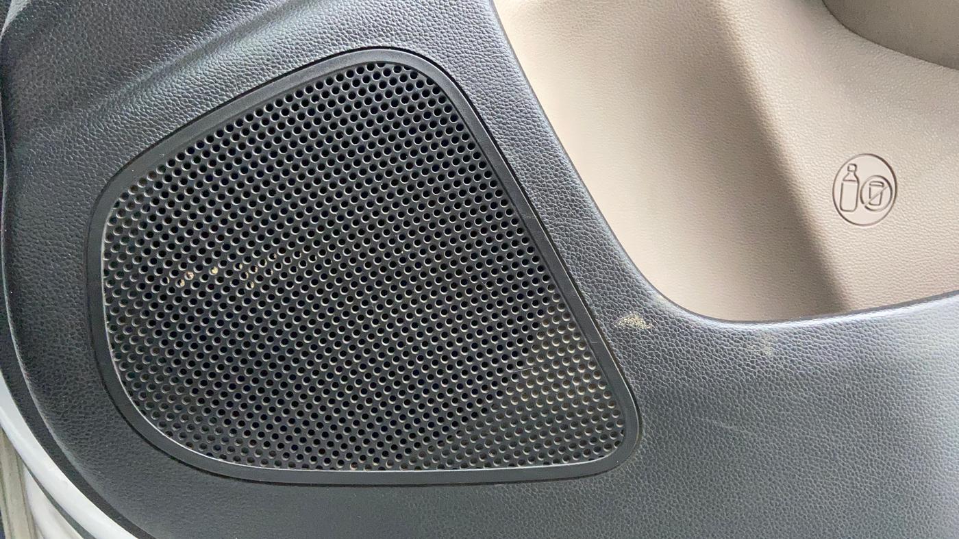 2015 Hyundai Xcent SX AT 1.2 (O), Petrol, Automatic, 52,881 km, Speaker