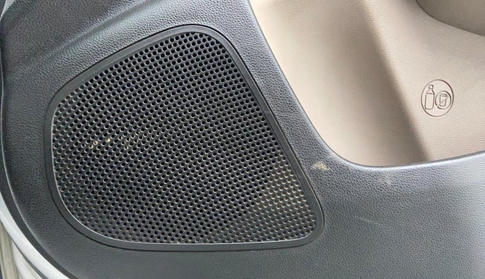 2015 Hyundai Xcent SX AT 1.2 (O), Petrol, Automatic, 52,881 km, Speaker