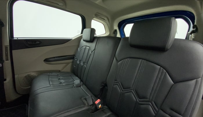 2019 Renault TRIBER 1.0 RXT, Petrol, Manual, 53,730 km, Right Side Rear Door Cabin