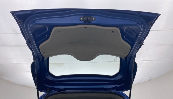 2019 Renault TRIBER 1.0 RXT, Petrol, Manual, 53,730 km, Boot Door Open