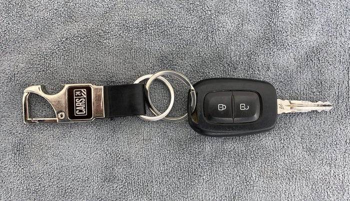 2019 Renault TRIBER 1.0 RXT, Petrol, Manual, 53,730 km, Key Close Up