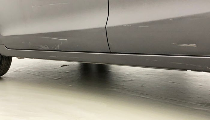 2017 Maruti Baleno ZETA CVT PETROL 1.2, Petrol, Automatic, 33,968 km, Left running board - Minor scratches
