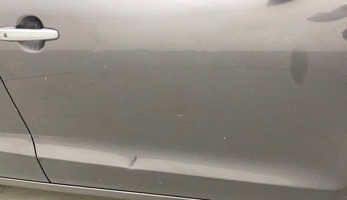 2017 Maruti Baleno ZETA CVT PETROL 1.2, Petrol, Automatic, 33,968 km, Driver-side door - Minor scratches