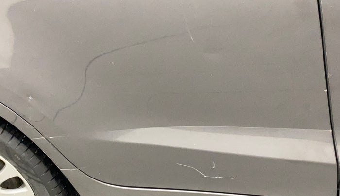 2017 Maruti Baleno ZETA CVT PETROL 1.2, Petrol, Automatic, 33,968 km, Right rear door - Minor scratches