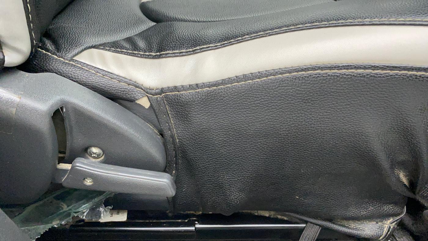 2019 Maruti Alto 800 LXI, Petrol, Manual, 8,474 km, Driver Side Adjustment Panel