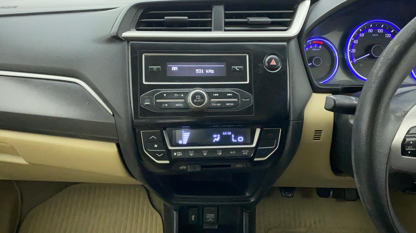 2016 Honda Amaze 1.2L I-VTEC SX, Petrol, Manual, 43,841 km, Air Conditioner
