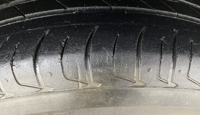 2022 Tata NEXON XZ PLUS (HS) PETROL, Petrol, Manual, 80,466 km, Left Rear Tyre Tread