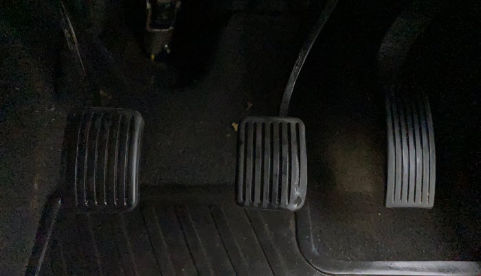 2022 Hyundai NEW SANTRO SPORTZ EXECUTIVE MT CNG, CNG, Manual, 38,730 km, Pedals