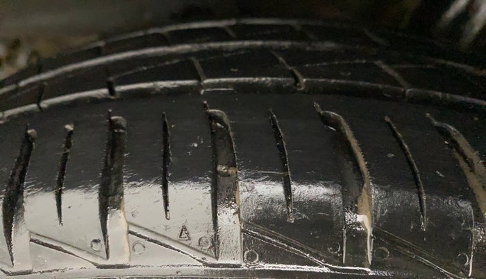 2022 Hyundai NEW SANTRO SPORTZ EXECUTIVE MT CNG, CNG, Manual, 38,730 km, Left Rear Tyre Tread