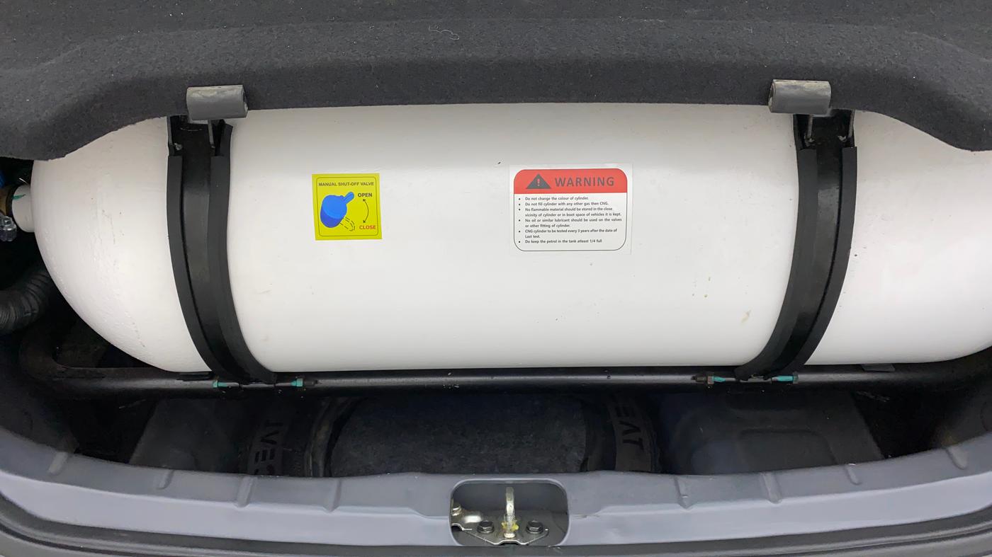2022 Hyundai NEW SANTRO SPORTZ EXECUTIVE MT CNG, CNG, Manual, 38,730 km, Boot Inside