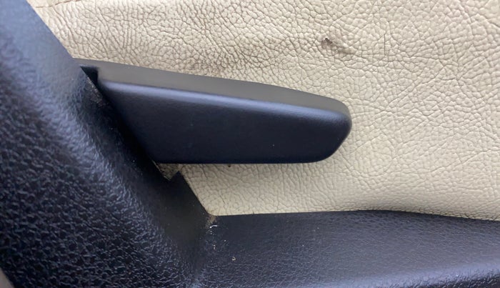 2018 Renault Duster 110 PS RXZ DIESEL, Diesel, Manual, 82,474 km, Driver Side Adjustment Panel