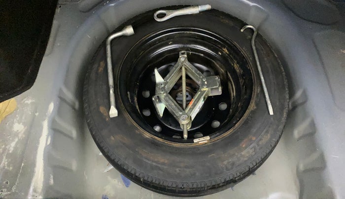2019 Maruti Dzire VXI, Petrol, Manual, 79,172 km, Spare Tyre