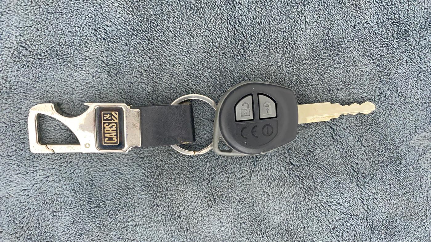 2019 Maruti Dzire VXI, Petrol, Manual, 79,172 km, Key Close Up