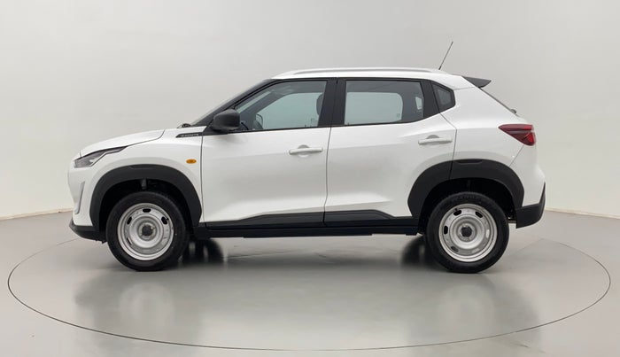 2022 Nissan MAGNITE XE 1.0 MT, Petrol, Manual, 4,321 km, Left Side