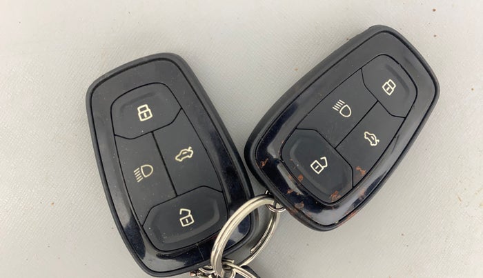 2022 Tata TIGOR XZ CNG, CNG, Manual, 73,148 km, Key Close Up