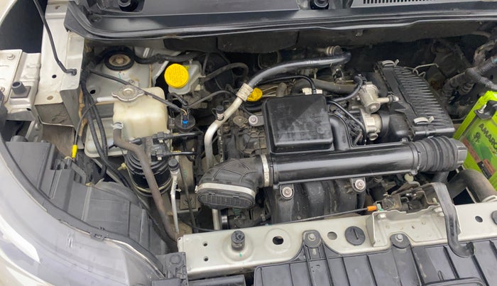 2021 Renault TRIBER RXL MT, Petrol, Manual, 97,073 km, Engine View - Right