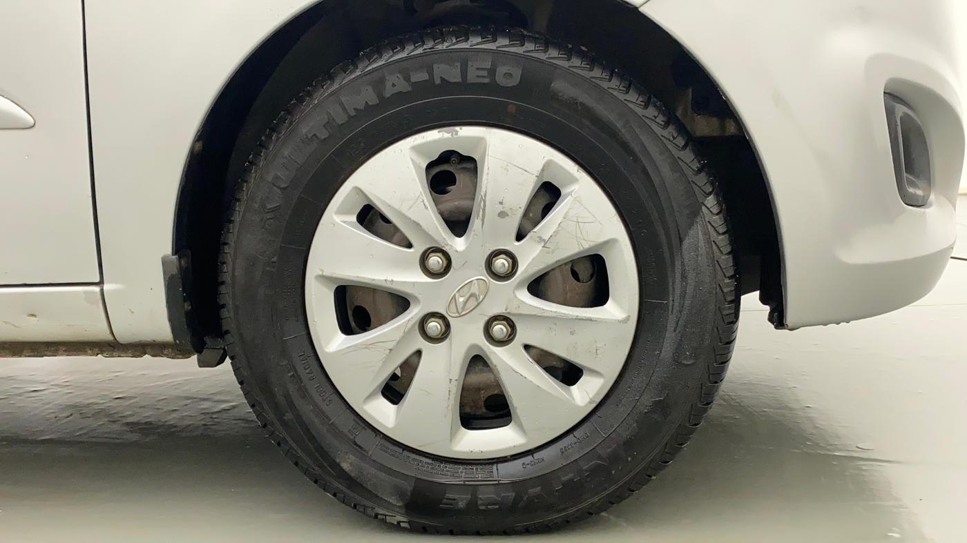 2013 Hyundai i10 SPORTZ 1.2 AT, Petrol, Automatic, 48,652 km, Right Front Wheel