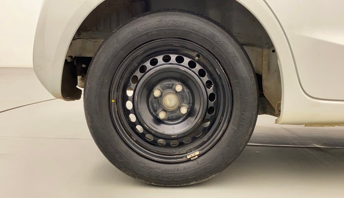 2018 Honda Brio S MT, Petrol, Manual, 43,457 km, Right Rear Wheel