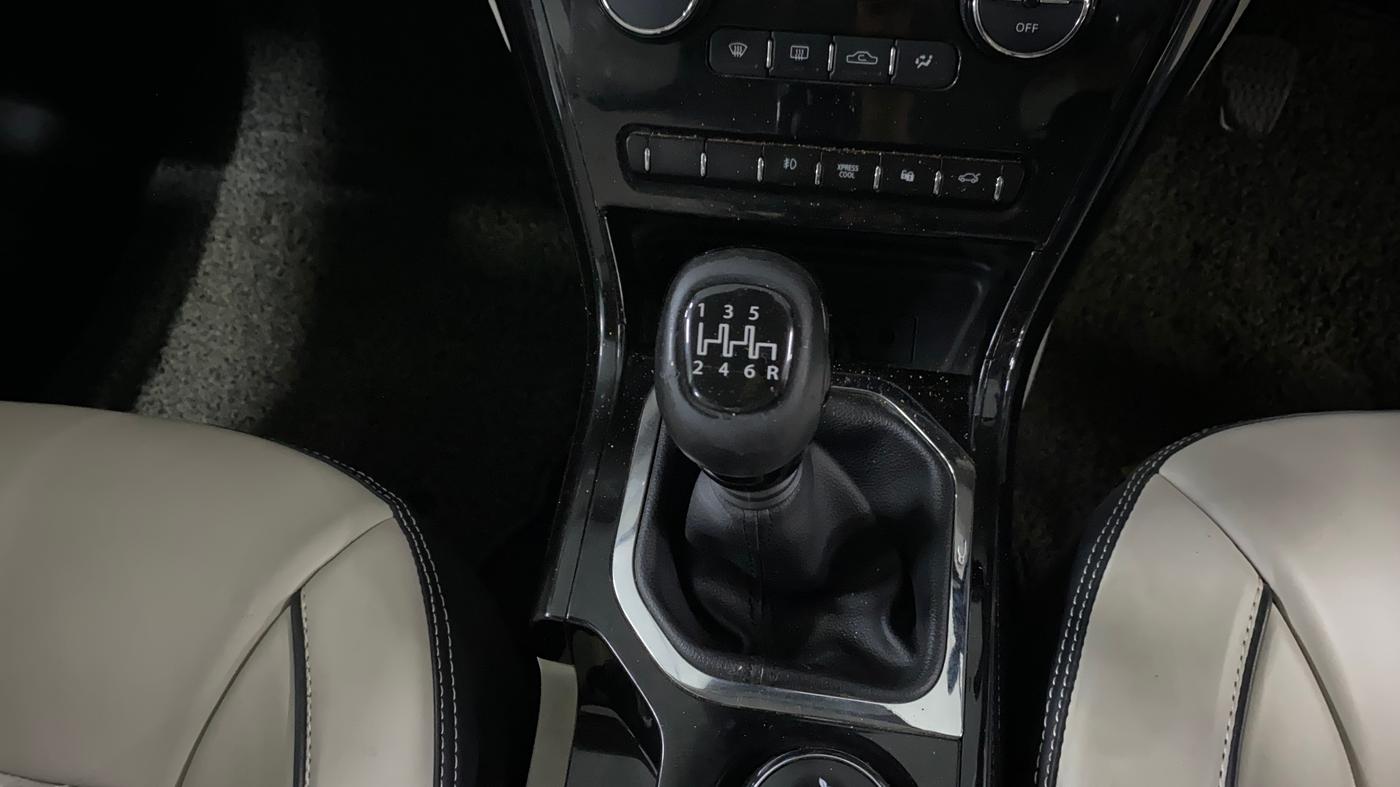 2020 Tata NEXON  XZ Plus LUXS Jet, Petrol, Manual, 55,986 km, Gear Lever