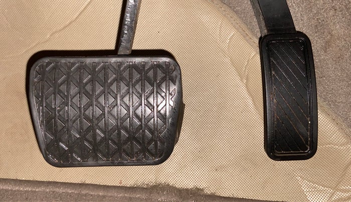 2016 Ford Figo Aspire 1.5 TITANIUM AT PETROL, Petrol, Automatic, 27,024 km, Pedals