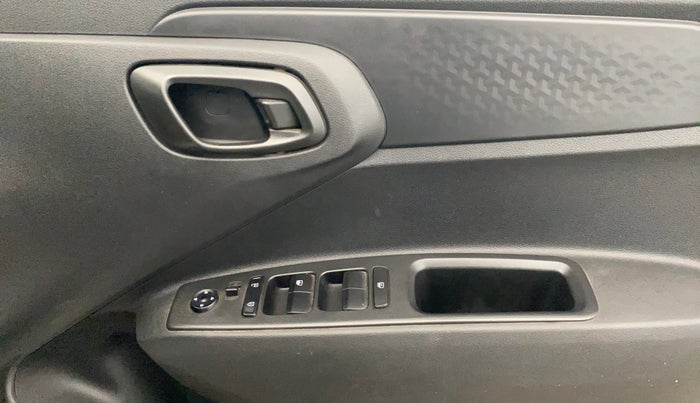 2024 Hyundai EXTER S 1.2 MT, Petrol, Manual, 45,532 km, Driver Side Door Panels Control