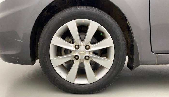 2013 Hyundai Verna FLUIDIC 1.6 SX VTVT, Petrol, Manual, 52,704 km, Left Front Wheel