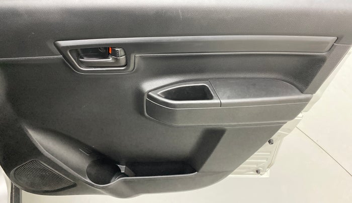 2022 Maruti S PRESSO VXI PLUS, Petrol, Manual, 19,195 km, Driver Side Door Panels Control