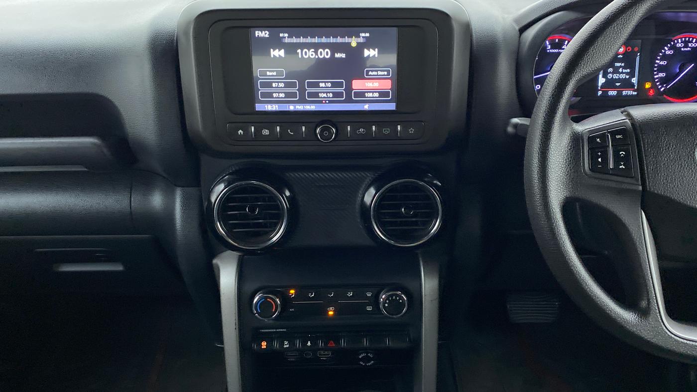 2021 Mahindra Thar LX PETROL AT 4WD, Petrol, Automatic, 9,761 km, Air Conditioner