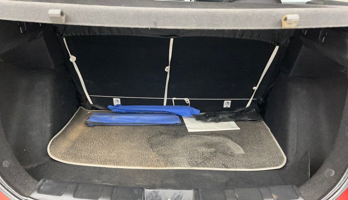 2019 Tata NEXON XM PETROL, Petrol, Manual, 75,193 km, Boot Inside