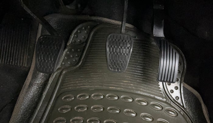 2019 Tata NEXON XM PETROL, Petrol, Manual, 75,193 km, Pedals