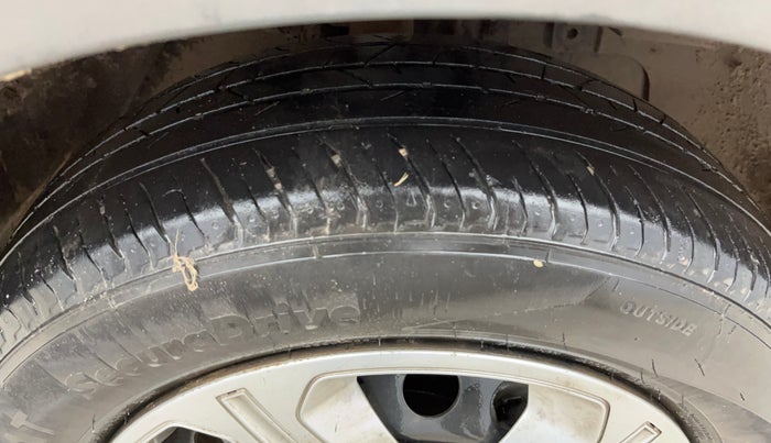 2019 Tata NEXON XM PETROL, Petrol, Manual, 75,193 km, Right Front Tyre Tread