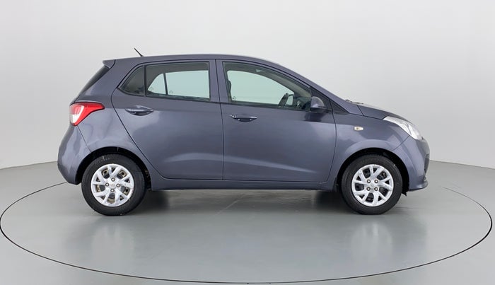 2017 Hyundai Grand i10 MAGNA 1.2 VTVT, Petrol, Manual, 49,208 km, Right Side View
