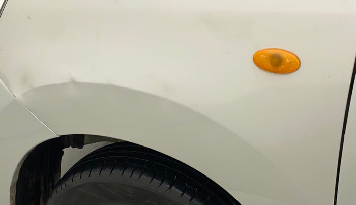 2017 Maruti Wagon R 1.0 LXI, Petrol, Manual, 79,416 km, Left fender - Slightly dented