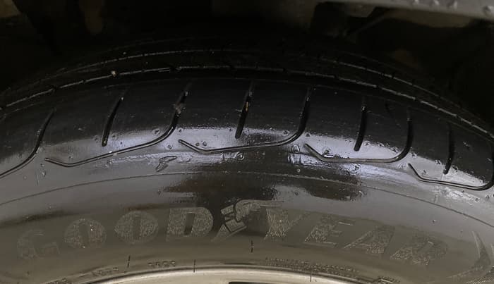 2019 KIA SELTOS HTX 1.5 PETROL, Petrol, Manual, 1,03,568 km, Left Front Tyre Tread