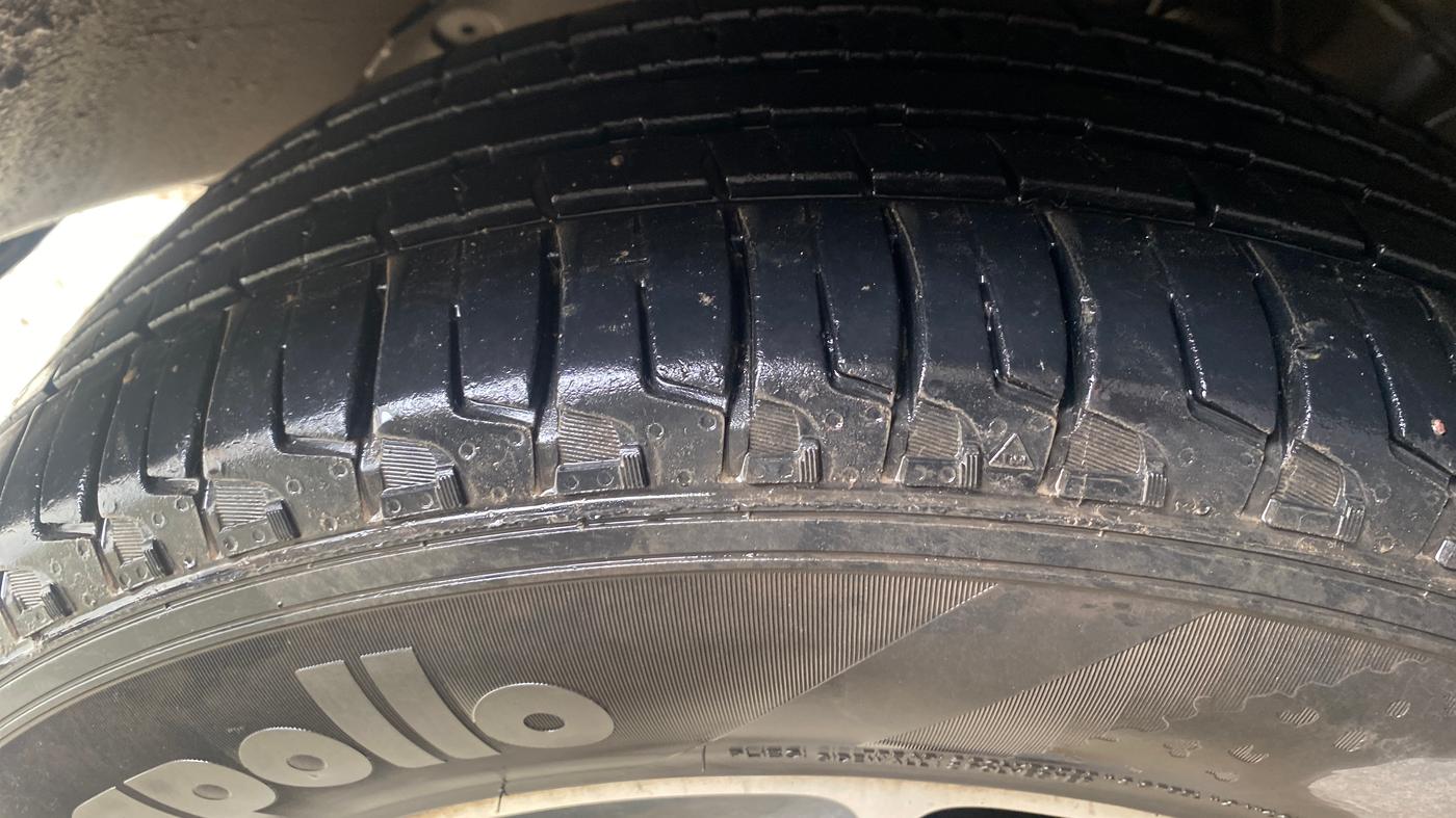 2018 Renault Duster 110 PS RXS 4X2 AMT DIESEL, Diesel, Automatic, 55,750 km, Left Front Tyre Tread