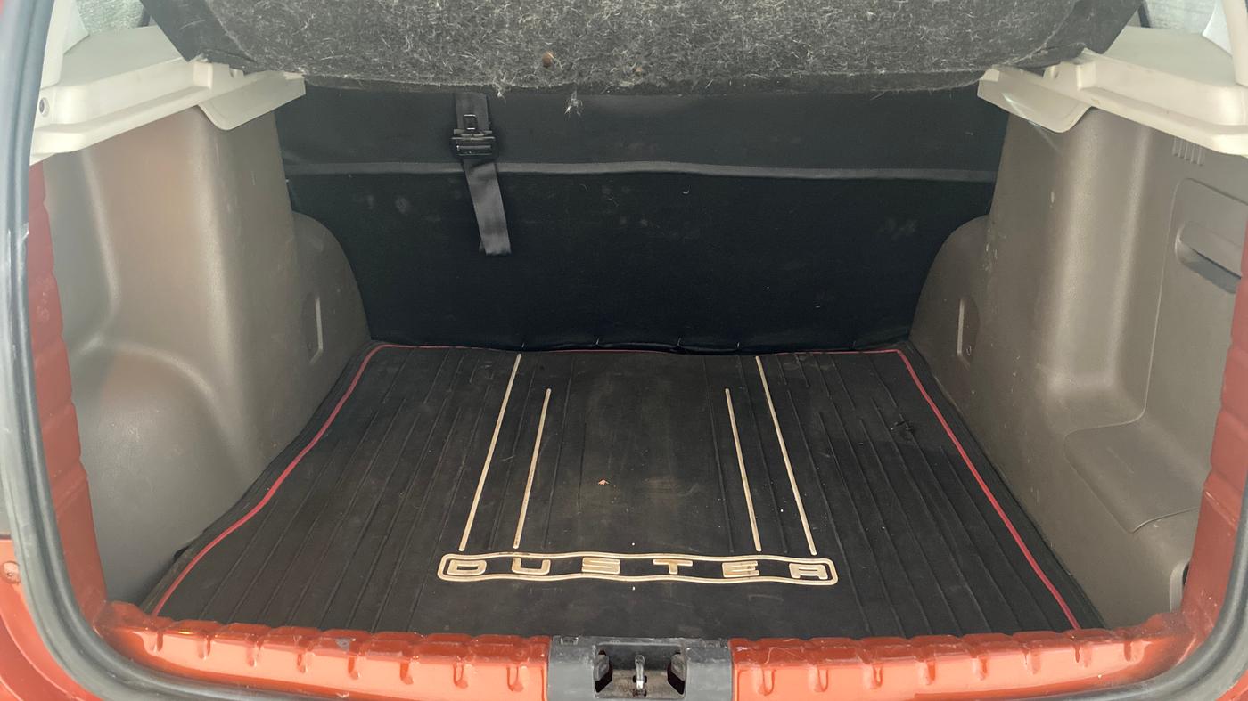 2018 Renault Duster 110 PS RXS 4X2 AMT DIESEL, Diesel, Automatic, 55,750 km, Boot Inside
