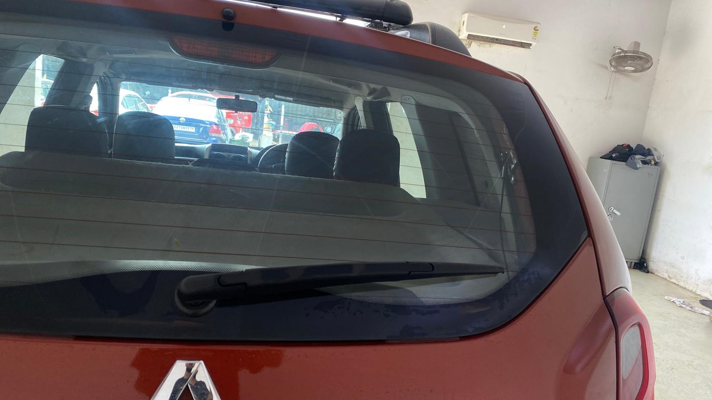 2018 Renault Duster 110 PS RXS 4X2 AMT DIESEL, Diesel, Automatic, 55,750 km, Rear Wiper