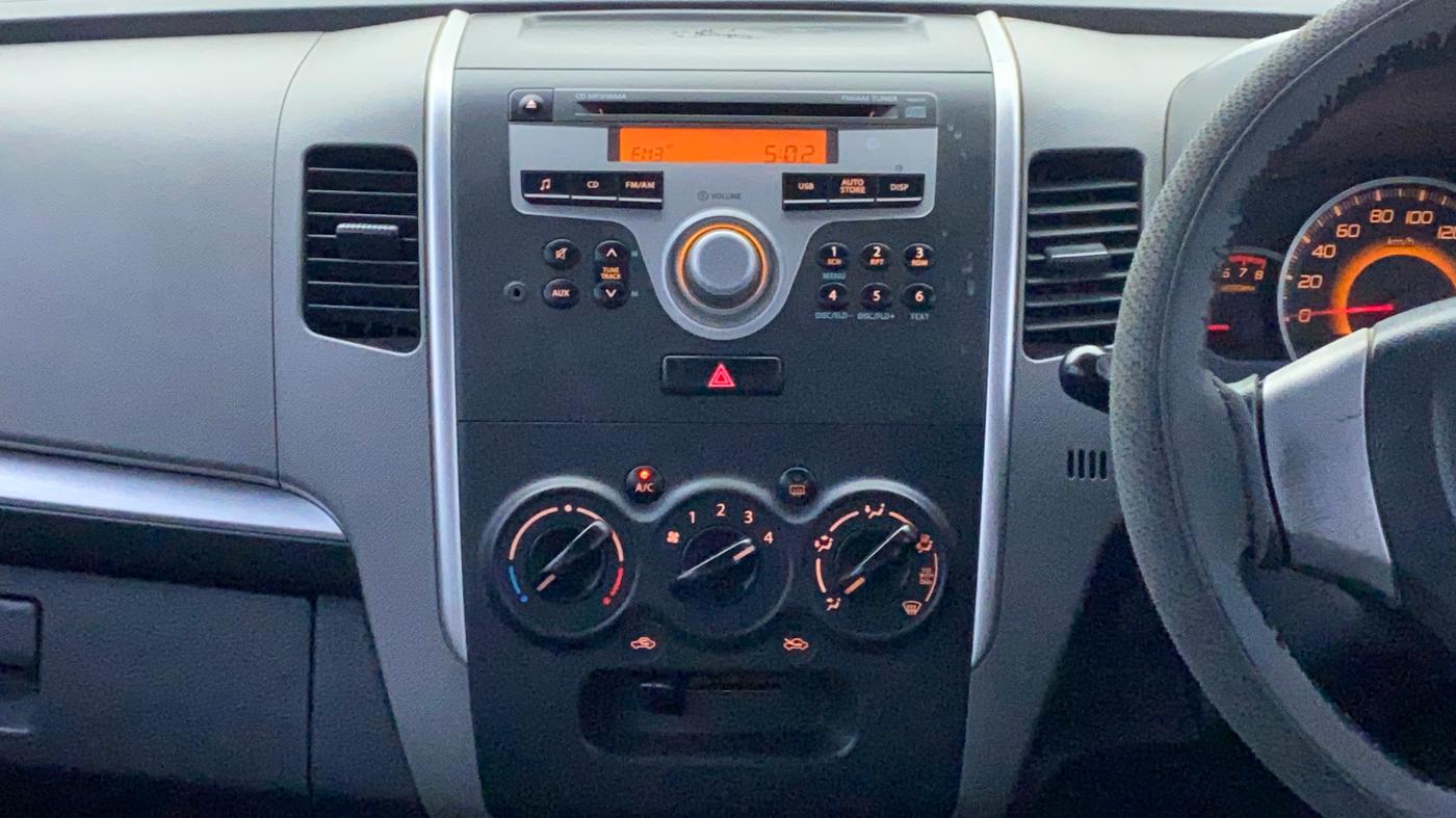 2011 Maruti Wagon R 1.0 VXI, Petrol, Manual, 57,488 km, Air Conditioner